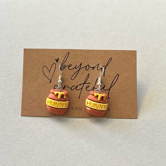 Hunny Pot Earrings - Picture 2 of 2